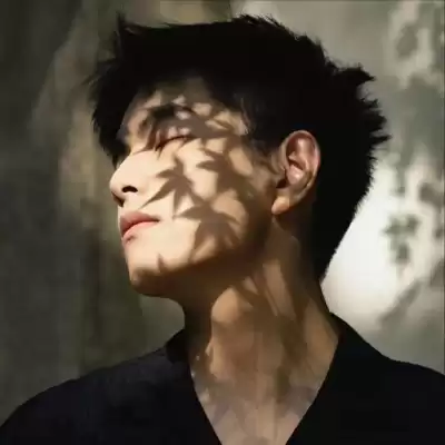 公奥婷